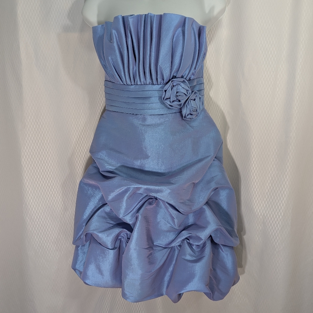 Morgan 4 Ever Strapless Short Formal, Pastel Periwinkle, Size 5/6